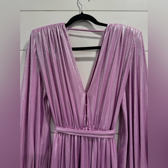 Elegant Lavender Evening Gown - Picture 8 of 11